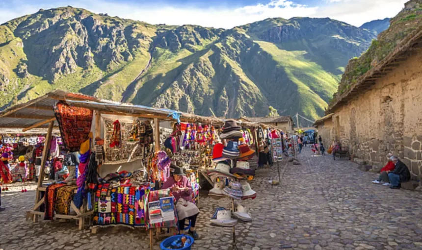 From Mountains To Markets: Discover The Heart Of Local Travel